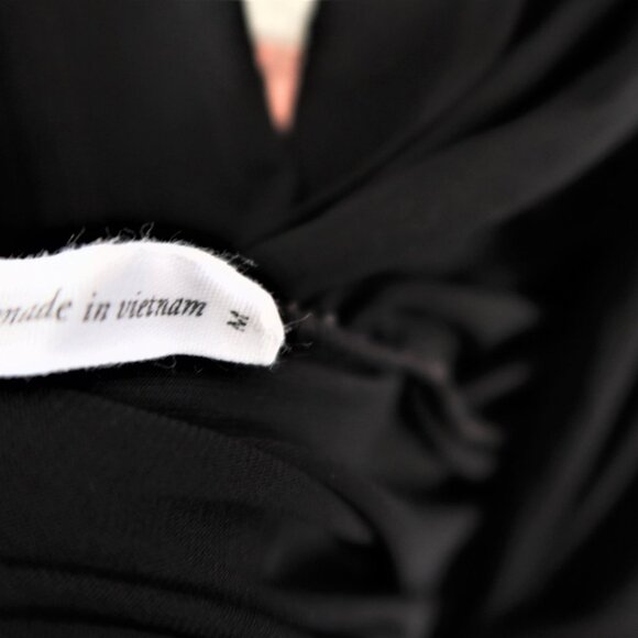 BCBGeneration Black V Neck Tie Love Sleeve Leotard Size Medium - Picture 5 of 9